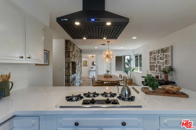 $1,450,000 | 946 Larker Avenue, Los Angeles, CA 90042