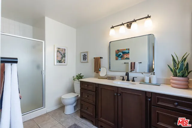 $1,450,000 | 946 Larker Avenue, Los Angeles, CA 90042