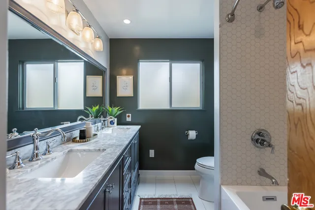 $1,450,000 | 946 Larker Avenue, Los Angeles, CA 90042