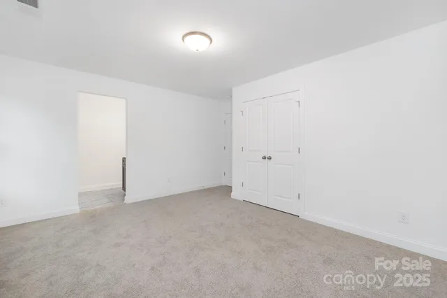 an empty room with an entryway