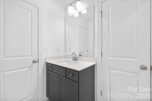 $1,104,000 | 7717 Nautical View, Denver, NC 28037