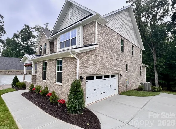 $1,104,000 | 7717 Nautical View, Denver, NC 28037