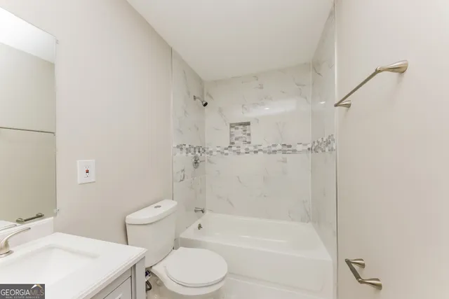 $2,200 | 3539 Meadowview Drive, Lithia Springs, GA 30122