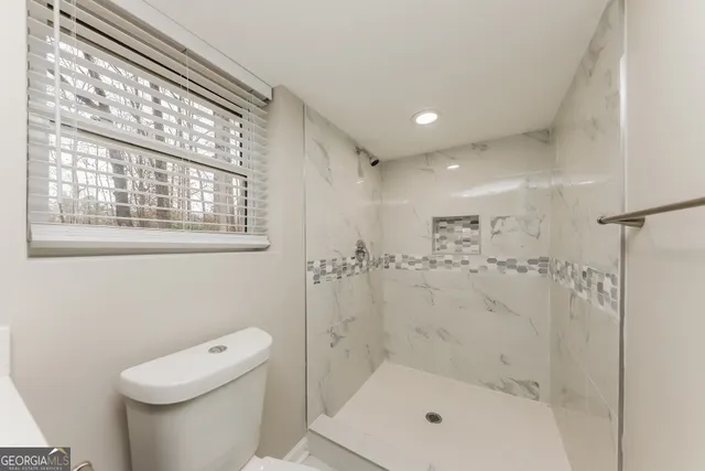 $2,200 | 3539 Meadowview Drive, Lithia Springs, GA 30122