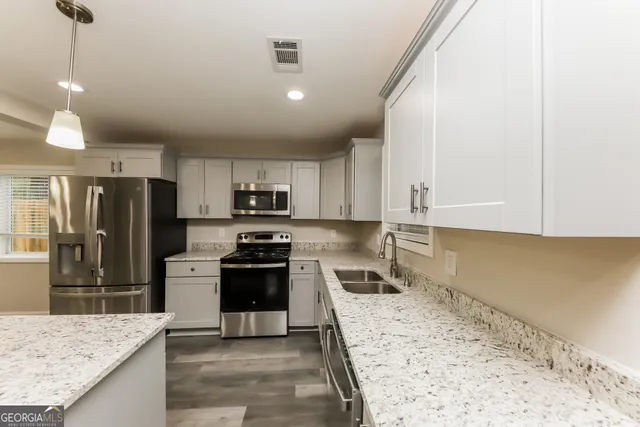 $2,200 | 3539 Meadowview Drive, Lithia Springs, GA 30122