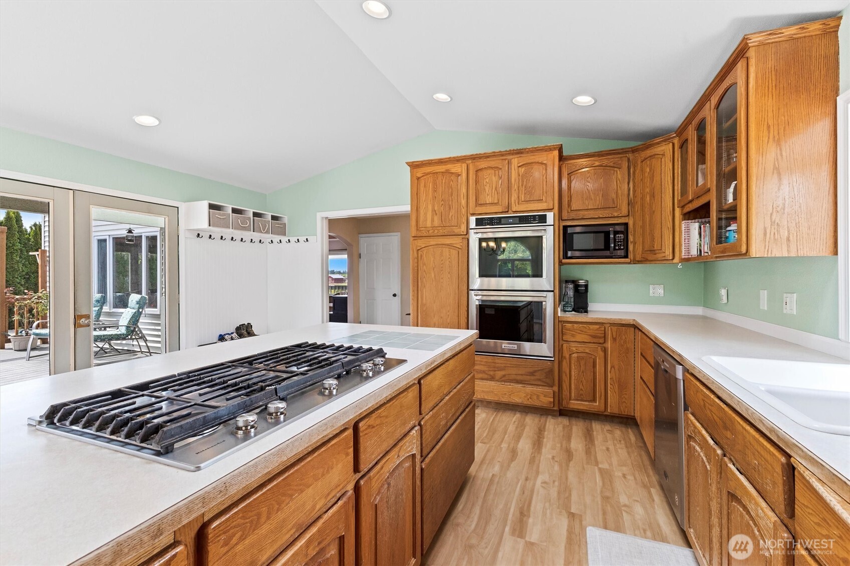 9090 Van Buren Road Everson, WA 98247 - Photo 9 of 38