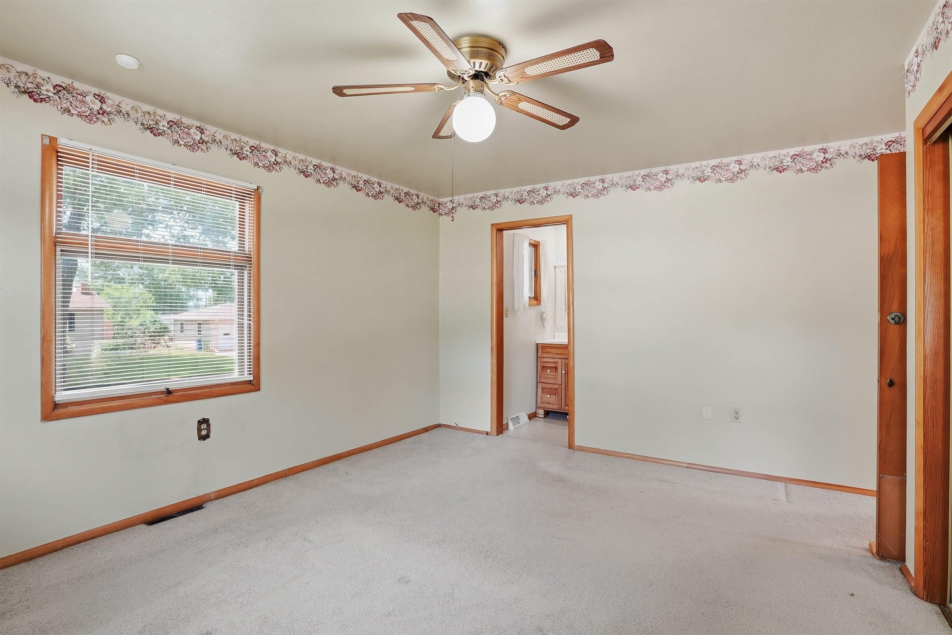 2571 Kate Street Waterloo, IA 50701 - Photo 14 of 31 Gallery Image 14