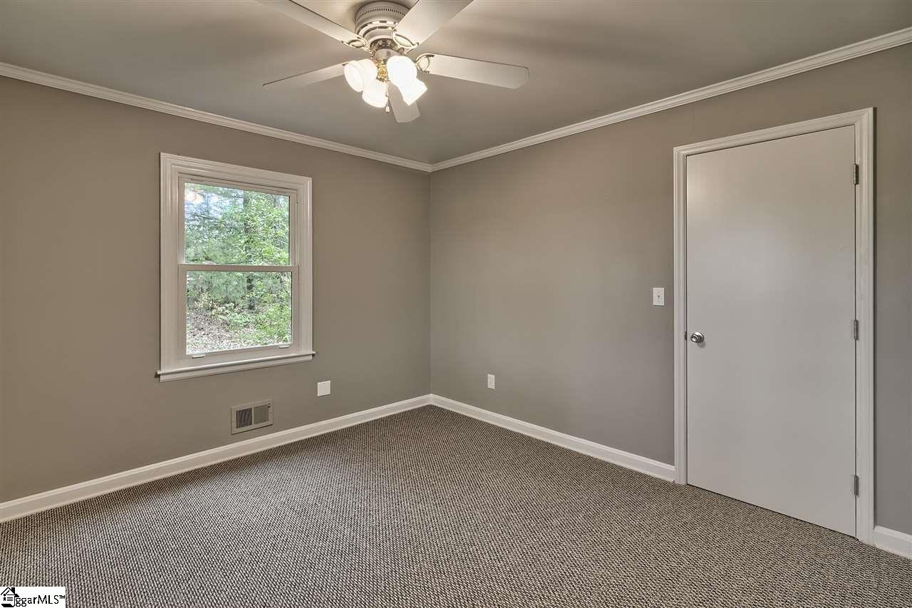 3130 Tigerville Road Travelers Rest, SC 29690 - Photo 6 of 29