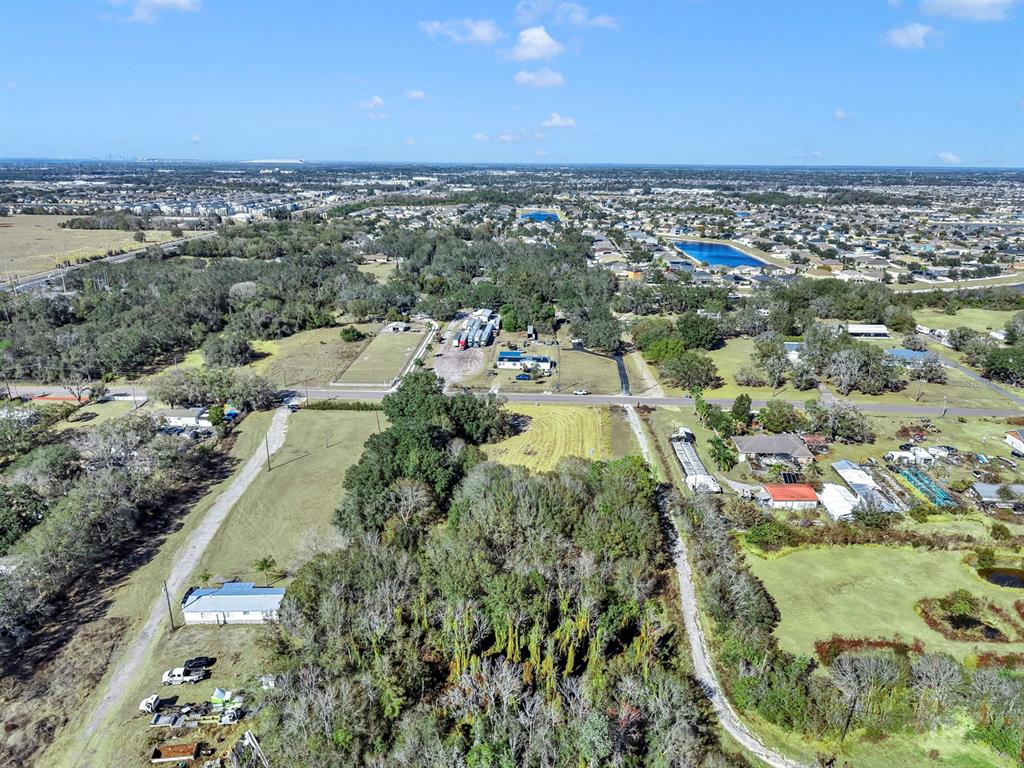 10611 Sumner Road Wimauma, FL 33598 - Photo 13 of 30 a view of a city
