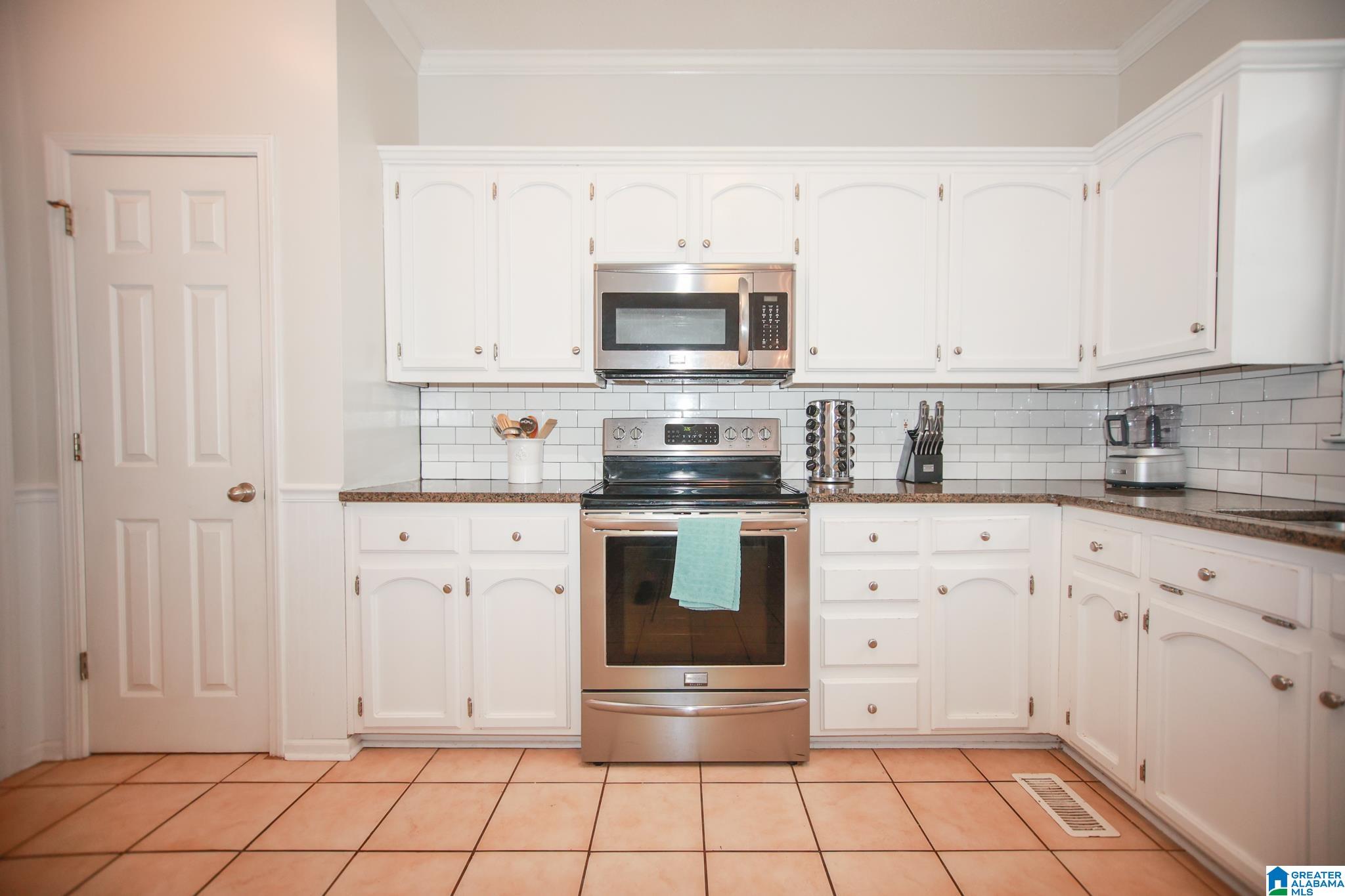 137 Kentwood Lane Alabaster, AL 35007 - Photo 19 of 42