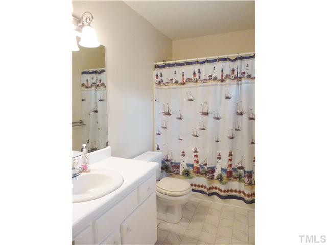 175 Hood Farm Road Clayton, NC 27520 - Photo 8 of 15 Photo 8