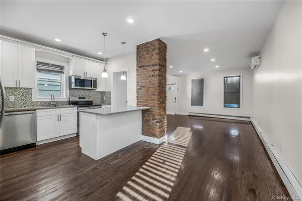 $4,500 | 1837 Wallace Avenue | Van Nest