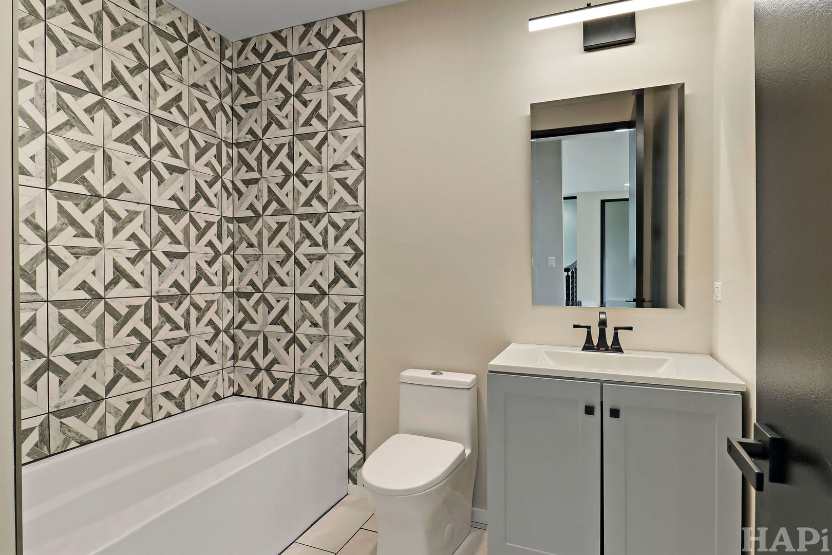 7304 Briar Drive Spring Grove, IL 60081 - Photo 23 of 50 a bathroom with a sink toilet and shower