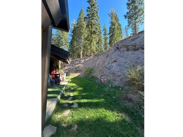 $550,000 | 2201 Scott Peak Place, Unit 49, Alpine Meadows, CA 96146