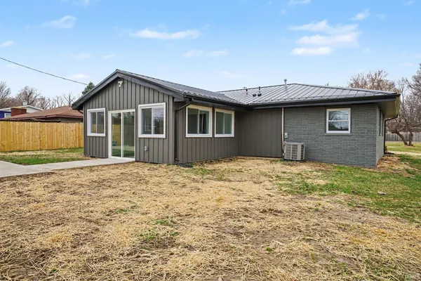 $349,900 | 28880 County Road 16, Elkhart, IN 46516