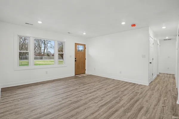 $349,900 | 28880 County Road 16, Elkhart, IN 46516