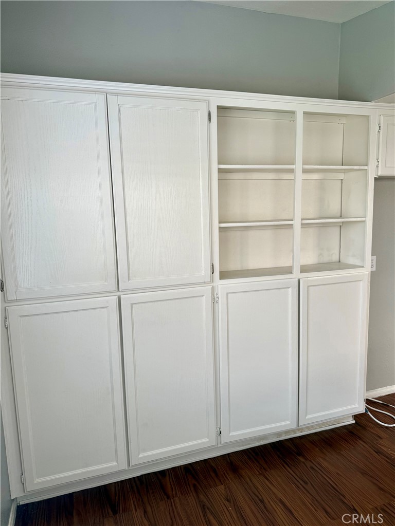 372 Via Capri Hemet, CA 92545 - Photo 14 of 27 a view of an empty walk in closet