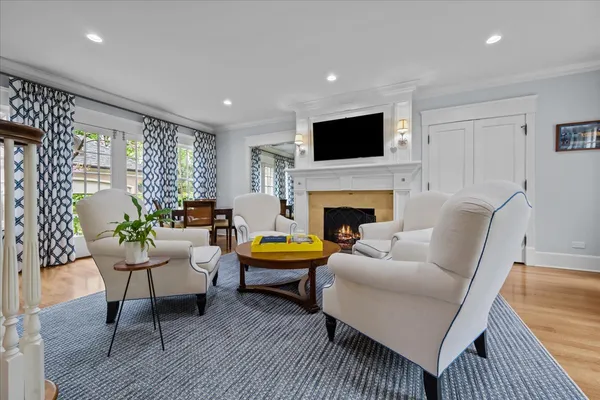 $2,995,000 | 127 Glenwood Avenue, Winnetka, IL 60093