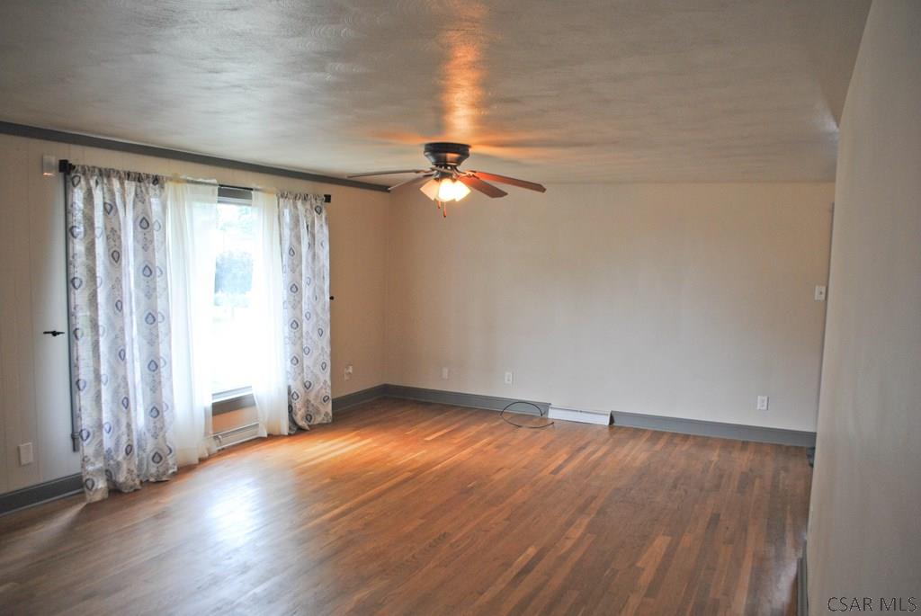 452 Luther Road Johnstown, PA 15904 - Photo 3 of 21