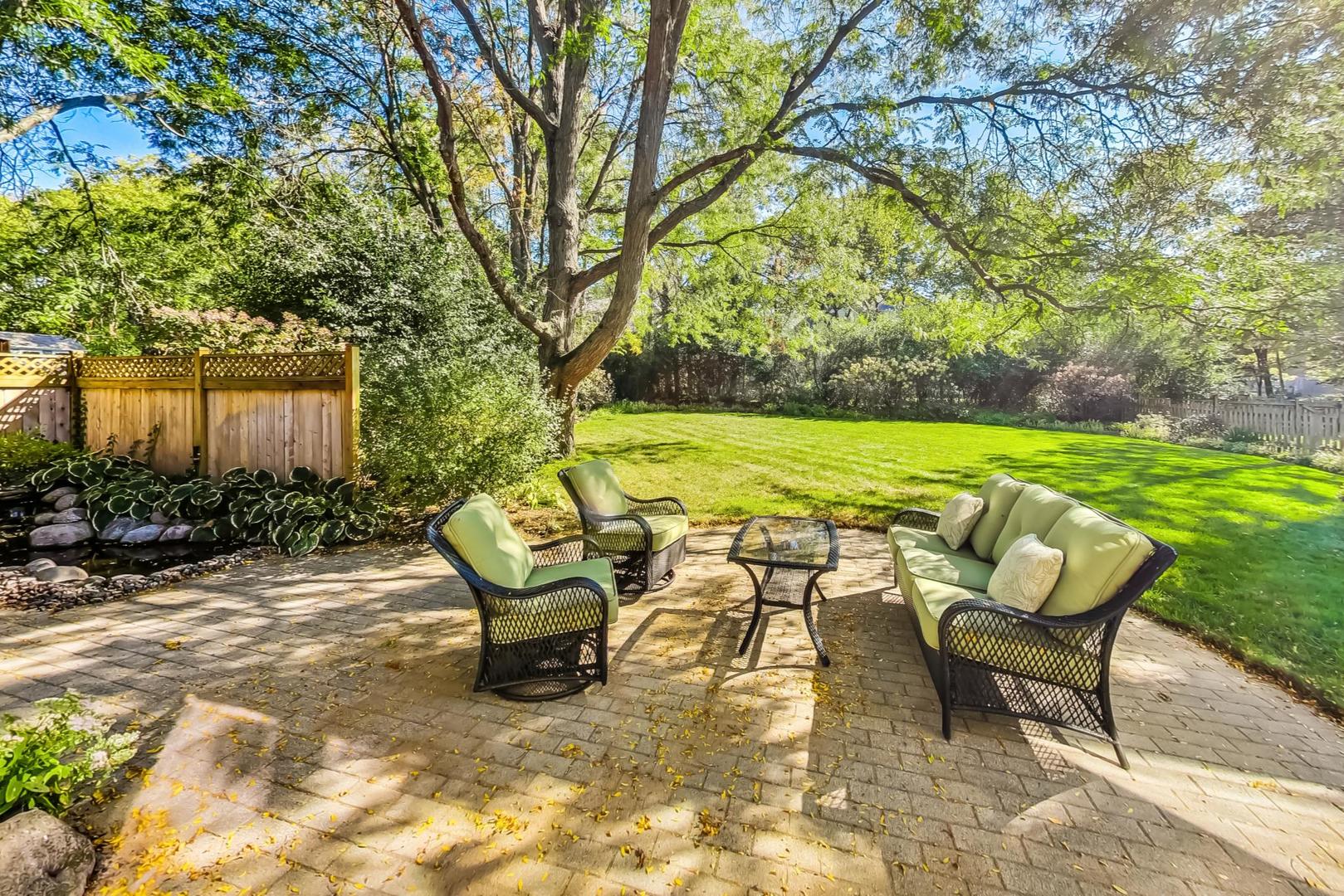 4763 Middle Road Gurnee, IL 60031 - Photo 33 of 47 a view of a swimming pool and lounge chairs