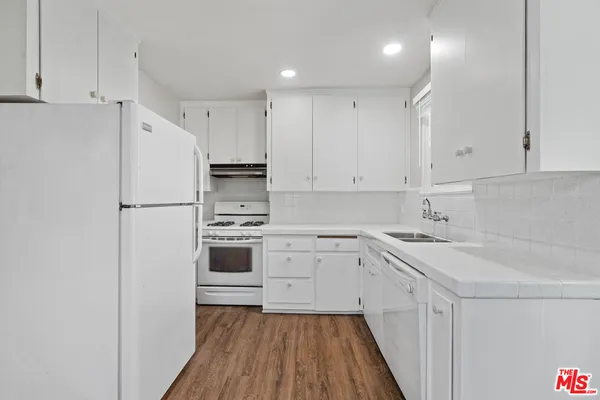 $5,350 | 815 Crestmoore Place, Venice, CA 90291
