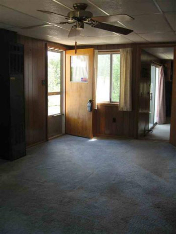9558 Adams Road St. Helen, MI 48656 - Photo 5 of 10 20159012-4.JPG