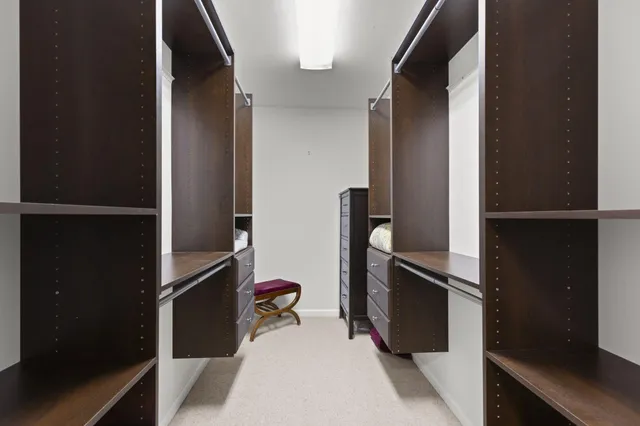 $2,600 | 2400 Presidential Way, Unit 306, West Palm Beach, FL 33401