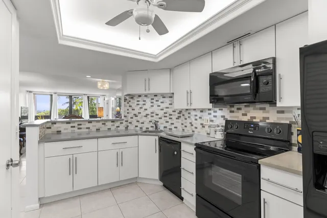 $2,600 | 2400 Presidential Way, Unit 306, West Palm Beach, FL 33401