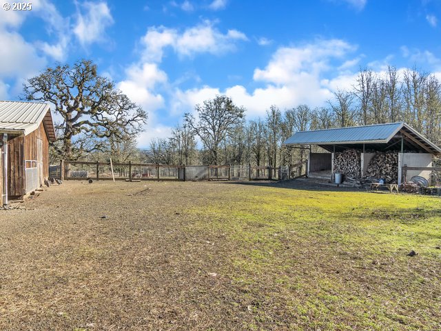 16010 West Perrydale Road Sheridan, OR 97378 - Photo 17 of 26