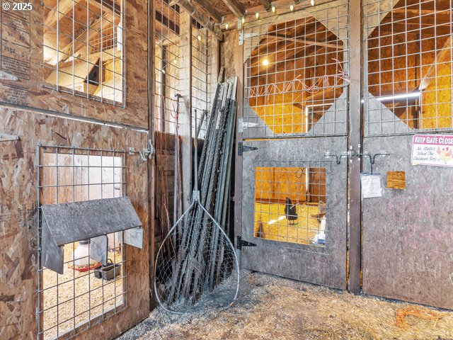 16010 West Perrydale Road Sheridan, OR 97378 - Photo 18 of 26