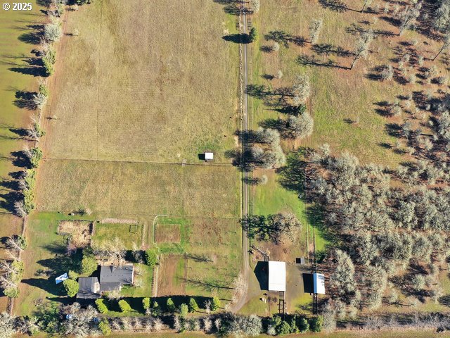16010 West Perrydale Road Sheridan, OR 97378 - Photo 23 of 26