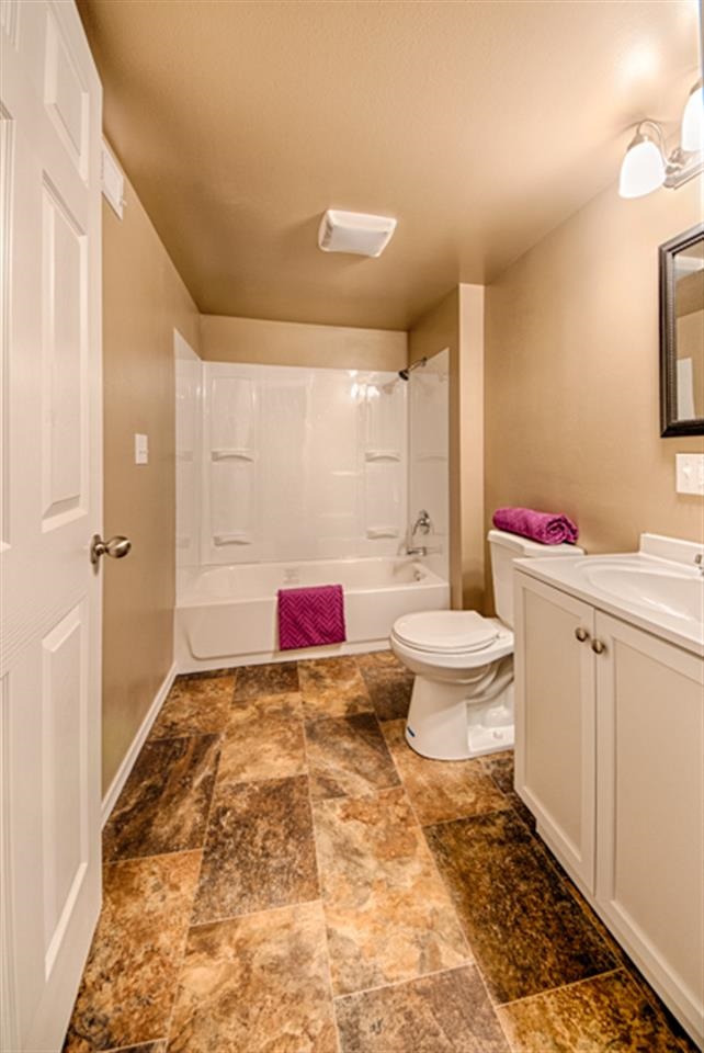 2703 North Laura Road Spokane, WA 99212 - Photo 6 of 8