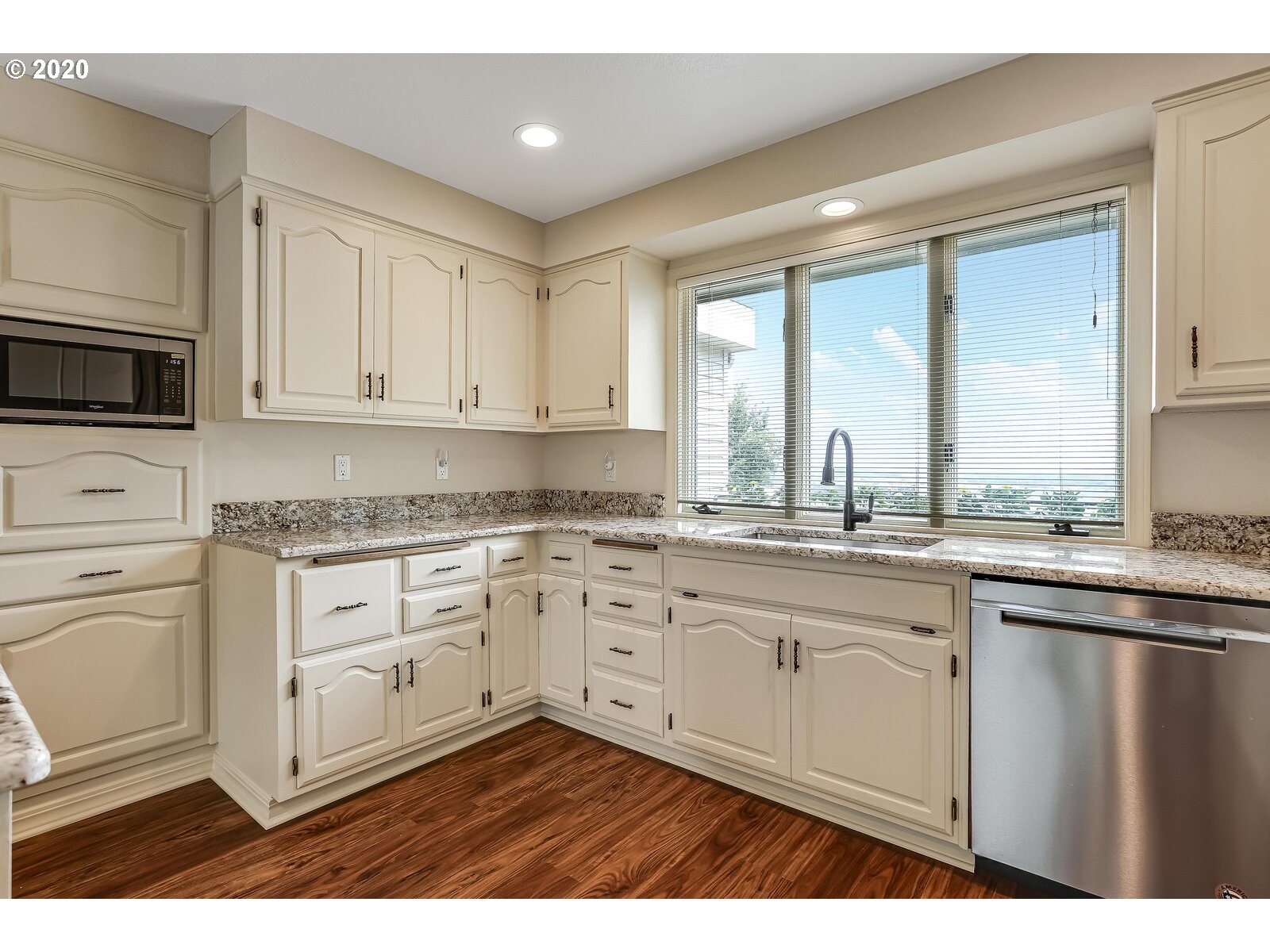 3265 Brush College Road Northwest Salem, OR 97304 - Photo 10 of 32