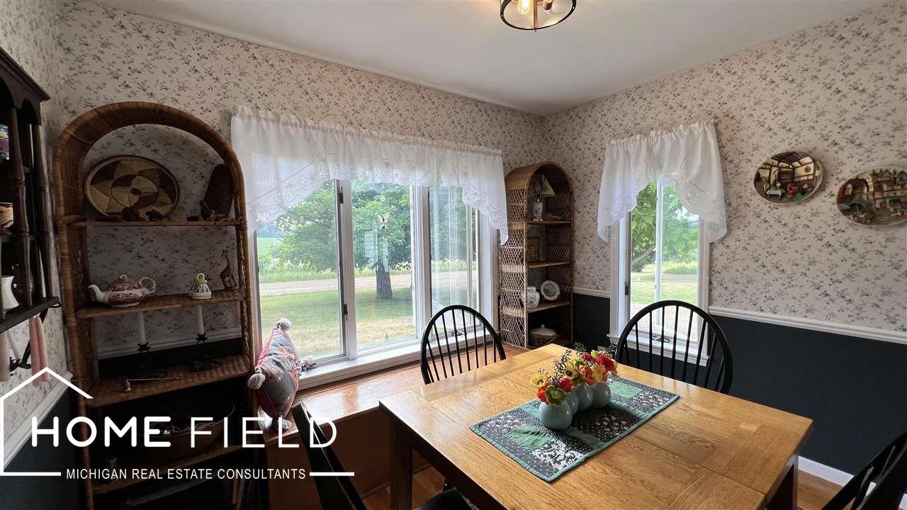 1650 South Smith Road Owosso, MI 48867 - Photo 12 of 58 50082105-11.JPG