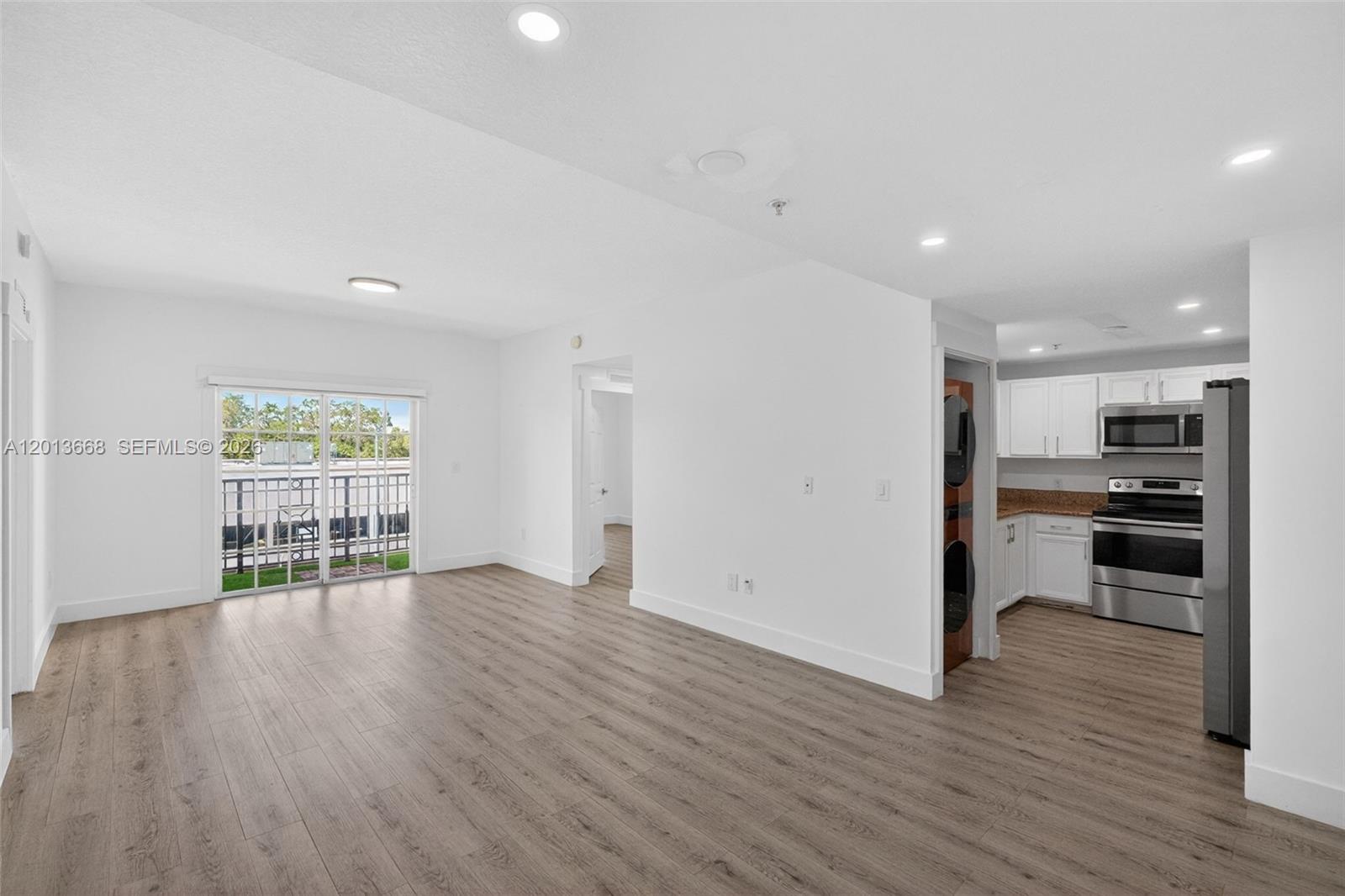 5271 Southwest 8th Street, Unit 305 Miami, FL 33134 - Photo 12 of 35