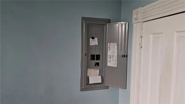 $90,000 | 331 Central Avenue West, Blackshear, GA 31516