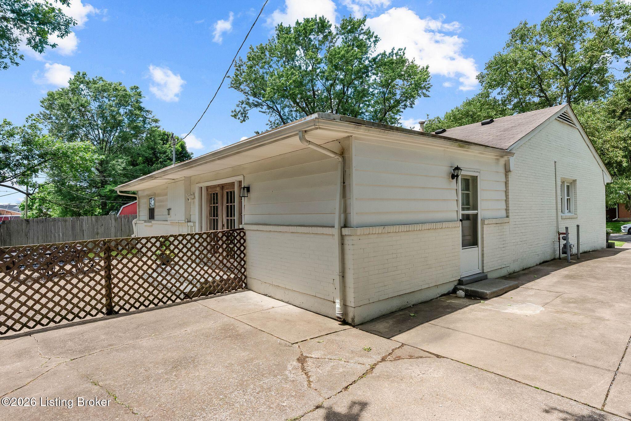 2960 Rio Rita Avenue Louisville, KY 40220 - Photo 38 of 42 mls_2960 Rio Rita Ave (3 of 20)