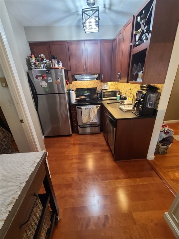 32 Fleet Street, Unit 5 Boston, MA 02113 - Photo 4 of 7