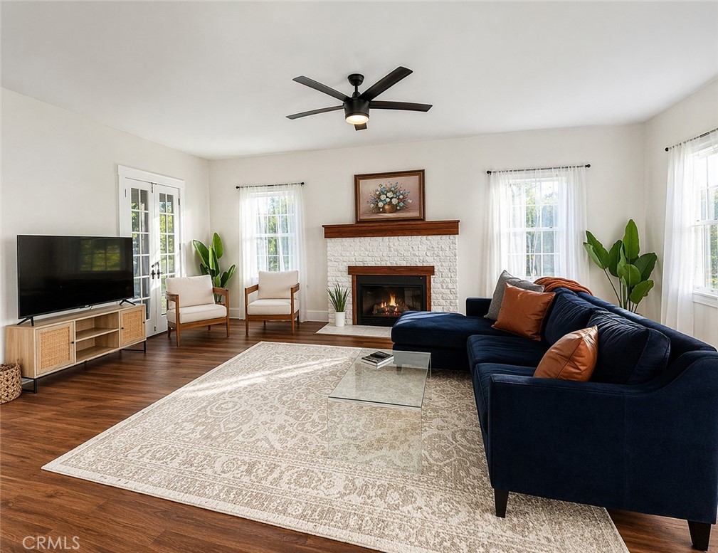 17490 Poplar Atascadero, CA 93422 - Photo 8 of 24 Main Home Living Room