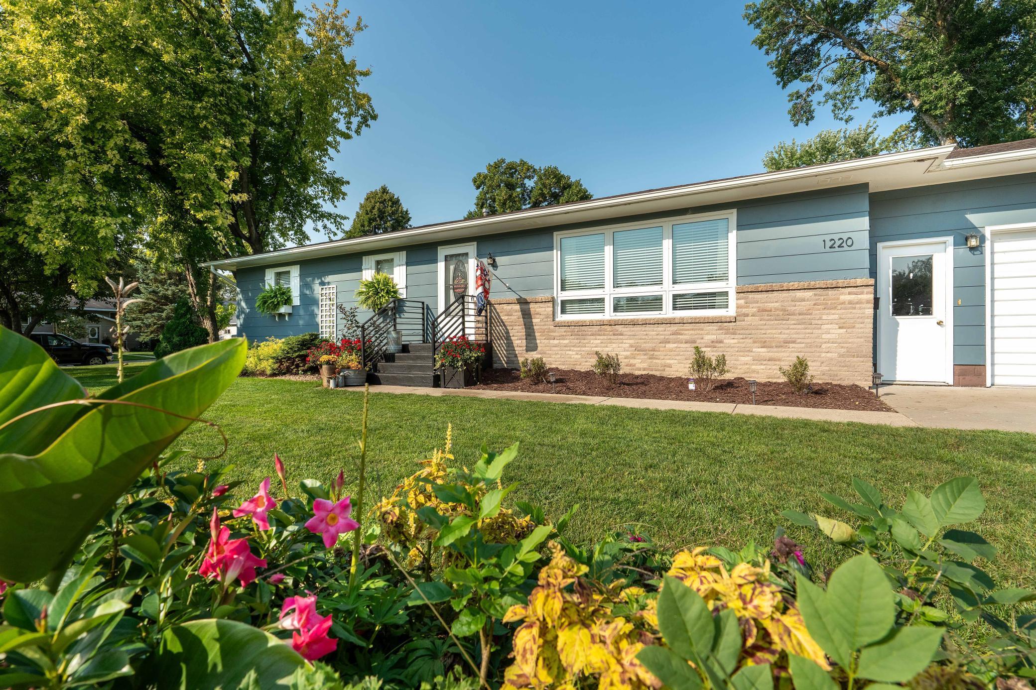 1220 South Cascade Street Fergus Falls, MN 56537 - Photo 1 of 1
