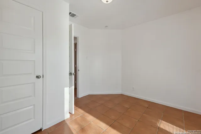 $995 | 810 Zachry Drive, San Antonio, TX 78228