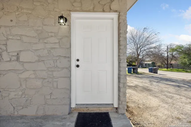 $995 | 810 Zachry Drive, San Antonio, TX 78228