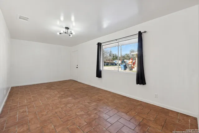 $995 | 810 Zachry Drive, San Antonio, TX 78228