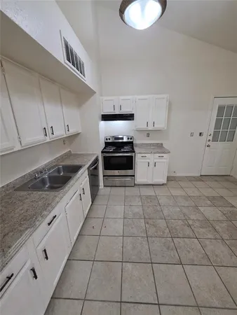 $1,750 | 446 Justice Drive, Cedar Hill, TX 75104