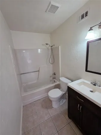 $1,750 | 446 Justice Drive, Cedar Hill, TX 75104