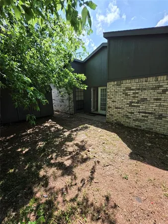 $1,750 | 446 Justice Drive, Cedar Hill, TX 75104
