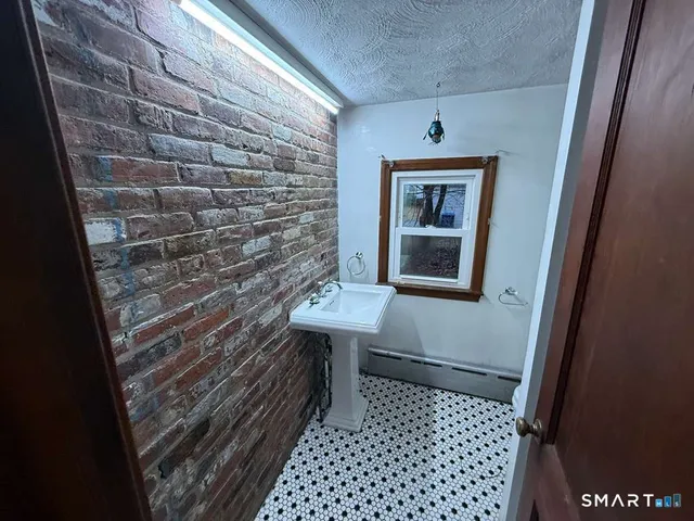 $389,900 | 216 Hayden Station Road, Windsor, CT 06095