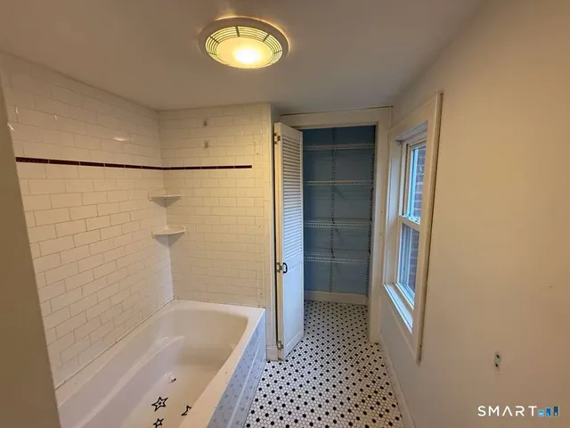 $389,900 | 216 Hayden Station Road, Windsor, CT 06095