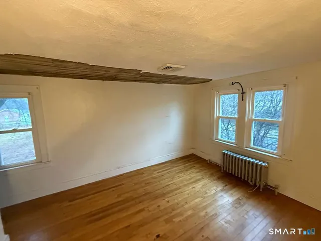 $389,900 | 216 Hayden Station Road, Windsor, CT 06095