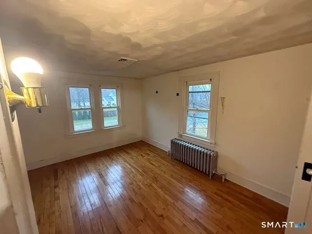 $389,900 | 216 Hayden Station Road, Windsor, CT 06095